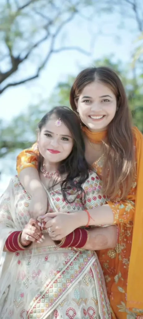 Neha Chauhan with her Elder Sister